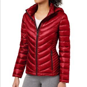 Calvin Klein Pearlized Crimson Red Hooded packable down jacket Size XS